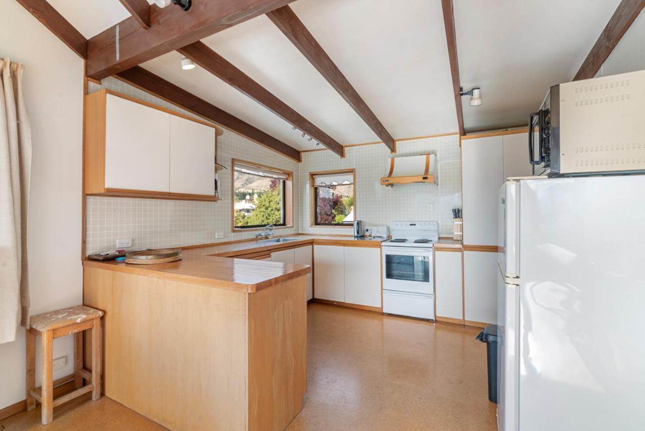 Goodall Crib - Wanaka Holiday Home ภายนอก รูปภาพ