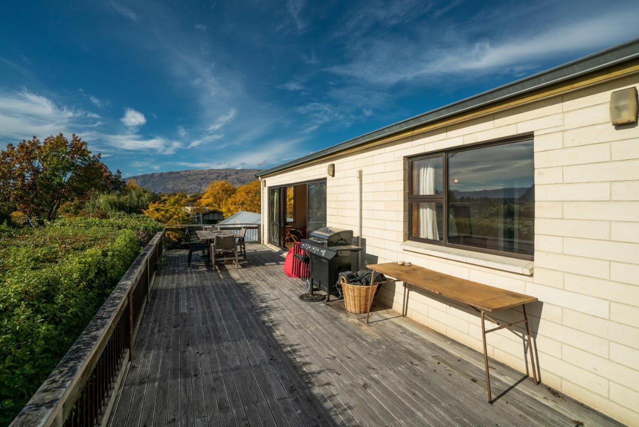 Goodall Crib - Wanaka Holiday Home ภายนอก รูปภาพ